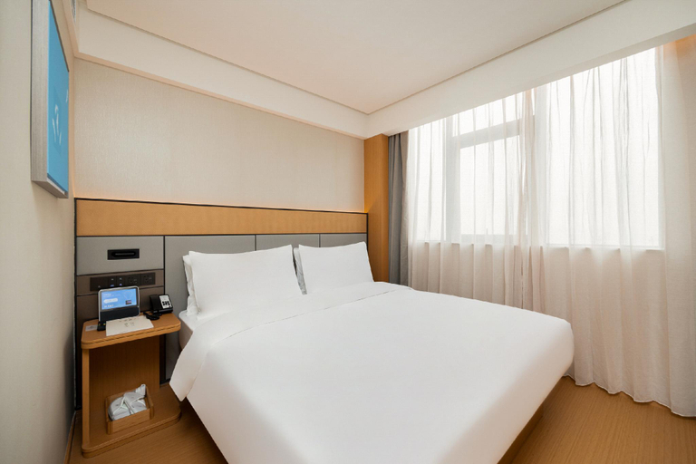 Bedroom 2, Ji Hotel Danzhou Yangpu Economic Development Zone, Hainan