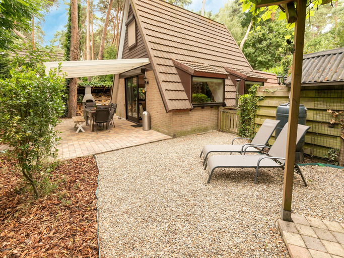 Exterior 5, Cozy Garden Retreat in Lanaken, Limburg