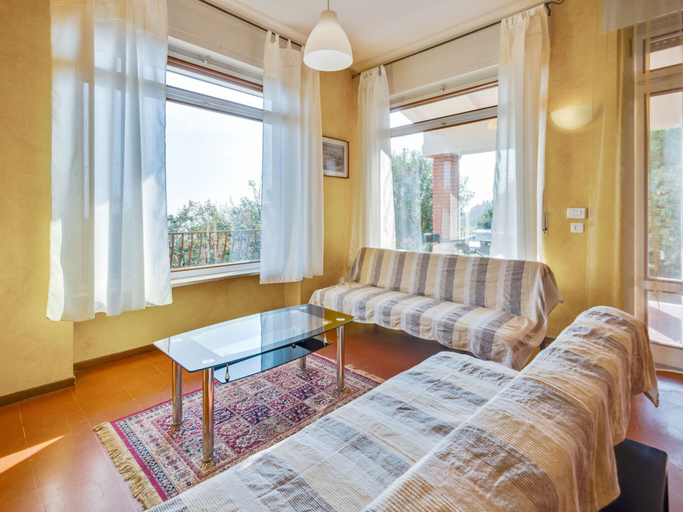 Others 4, Beaming Holiday Home in Marciaga With Pool, Garden,terrace, Verona
