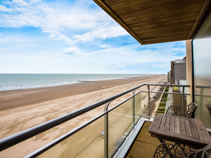 Others 5, Apartment on 9th Floor With Terrace, West-Vlaanderen