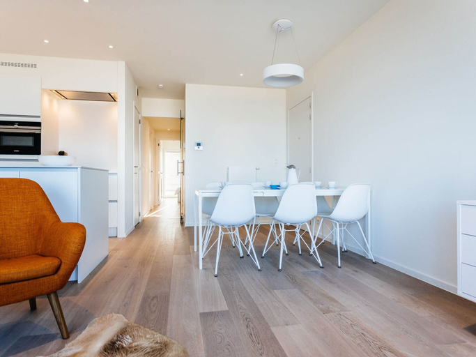 Others 5, Apartment by the Beach, West-Vlaanderen