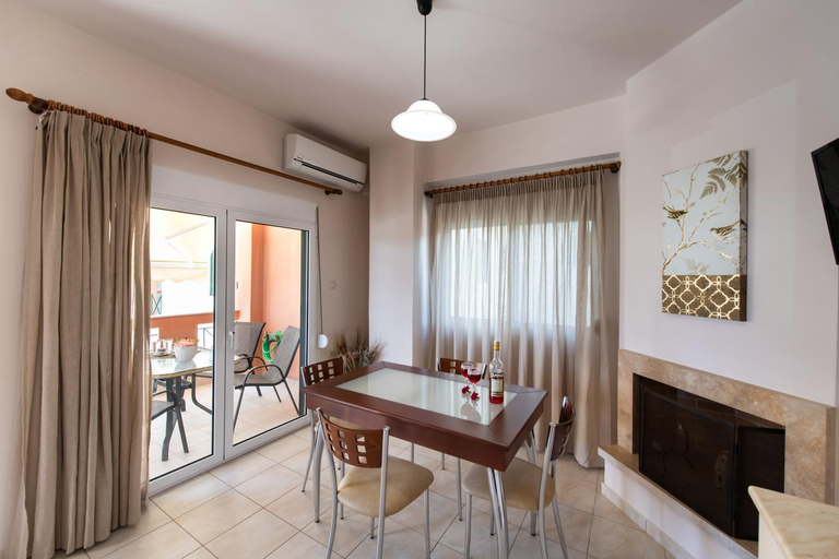 Others 4, Villa Nektaria, Ionian Islands