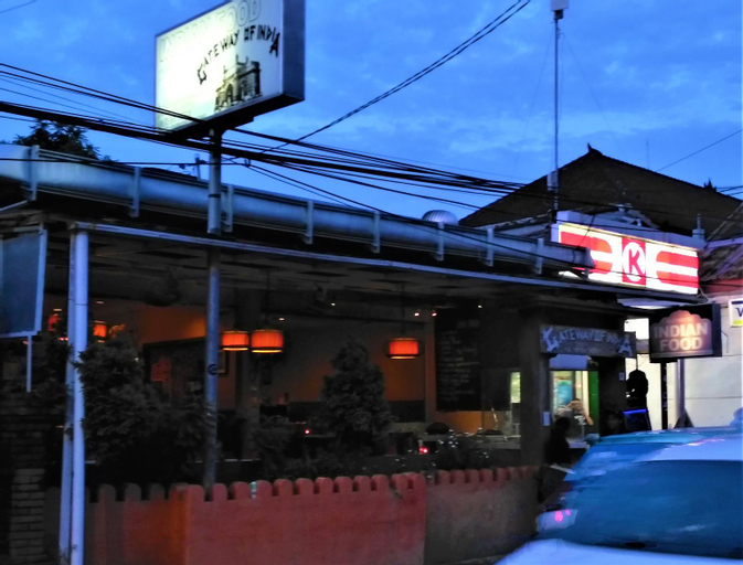 Exterior 8