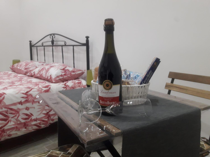 Others 4, Sole Mio Rooms & Breakfast, Bari
