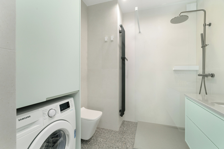 Bathroom 3, Cosy Studio Close to the Park by Renters, Poznań City