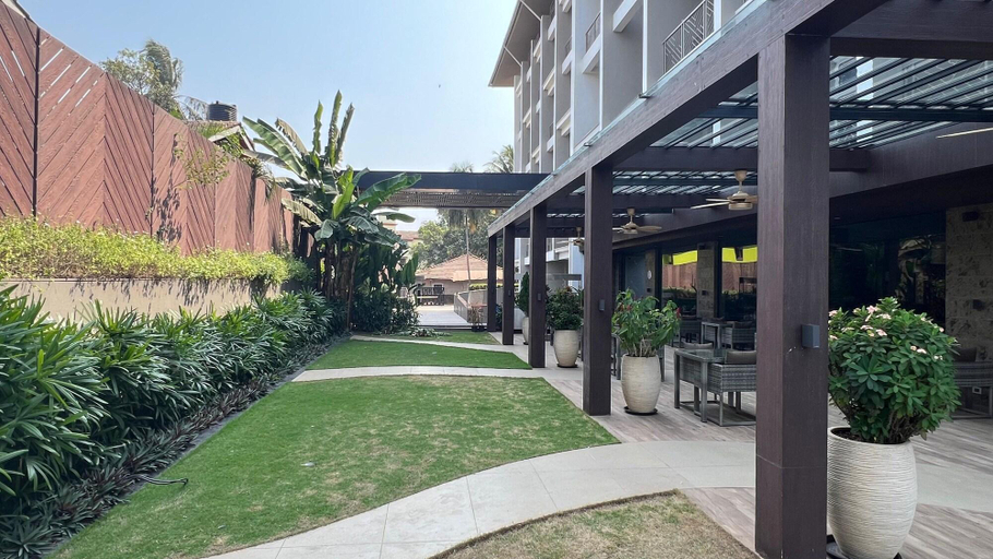 Exterior & Views 2, Citadines Arpora Nagoa Goa, North Goa