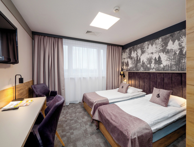 Bedroom 1, Scout Hotel, Częstochowa City