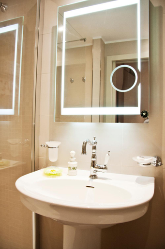 Bathroom 4, La Castellana Loft Hotel, Bergamo