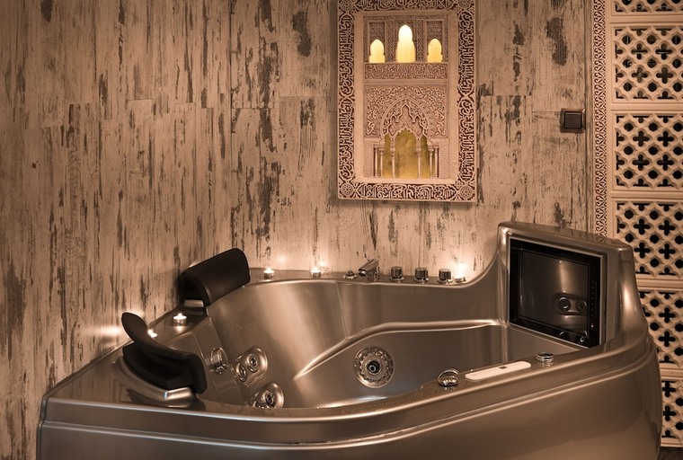 Bathroom 4, Sun Palace Albir and Spa, Alicante