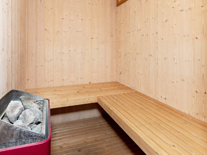 Sauna, 12 Person Holiday Home in Pandrup, Jammerbugt