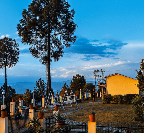 Others 4, Mumukshu Resort, Garhwal