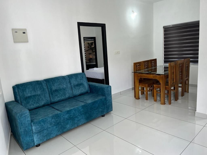 Others 5, Hayat Residency, Wayanad