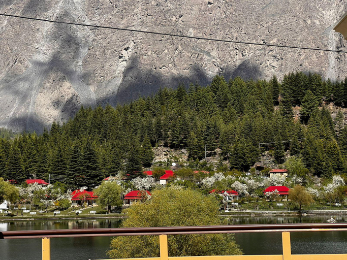 Others 5, Hotel Mountain Lagoon, Northern Areas
