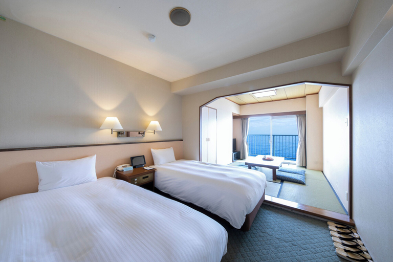 Bedroom 4, Resorpia Atami, Atami