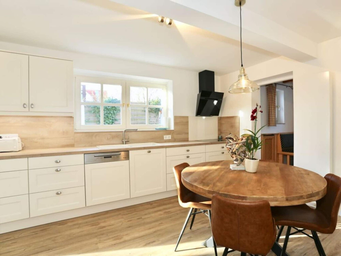 Private kitchen 3, Strandhuus Modern Retreat, Aurich