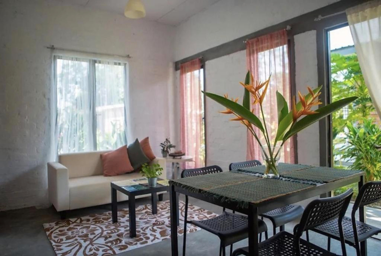 Dining Room 1