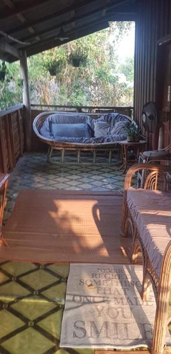 Sport & Beauty, Retro Kampot Guesthouse, Kampot