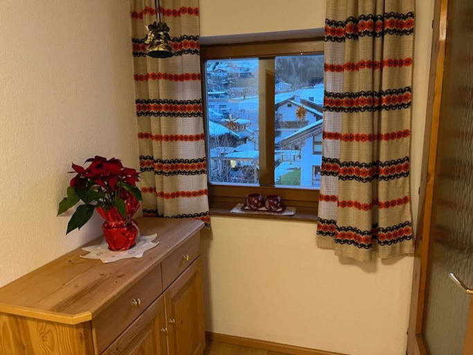 Private kitchen 4, Holiday Home in Lengdorf Near Ski Slopes, Zell am See