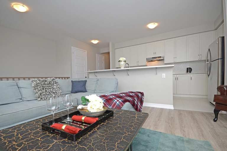 Others 5, Royal Stays Townhome Collection - 3 Bedroom Townhome in Oakville, Halton