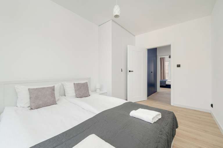 Bedroom 3, Wroclaw Dark Blue Apartment by Renters, Środa Śląska