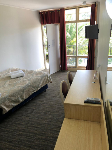 Bedroom 12