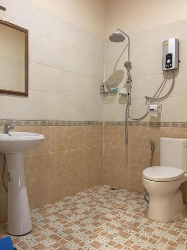 Bathroom 4, Leego Hotel, Luang Prabang