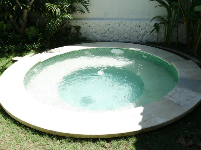Swimming Pool 14