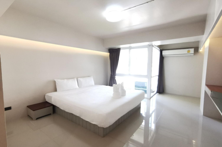 Bedroom 14