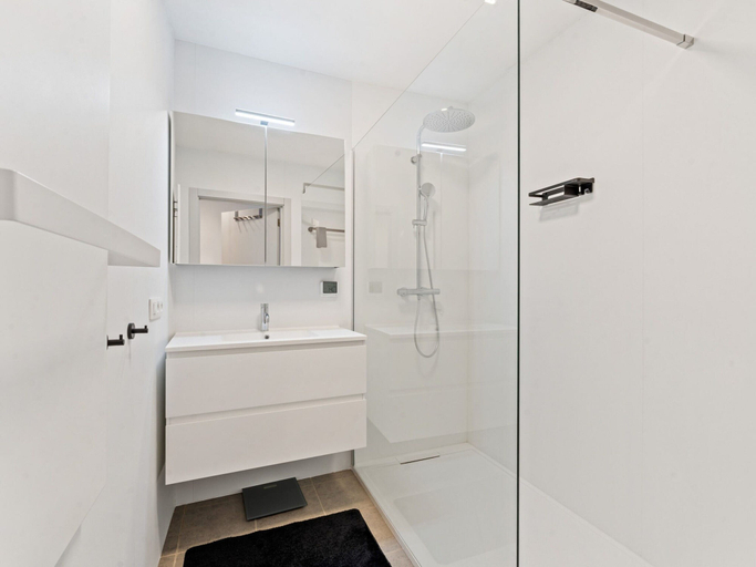 Bathroom, Apartment Close to the Seafront, West-Vlaanderen