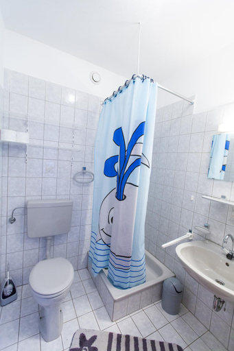 Bathroom 3, Villa Lesic, Crikvenica