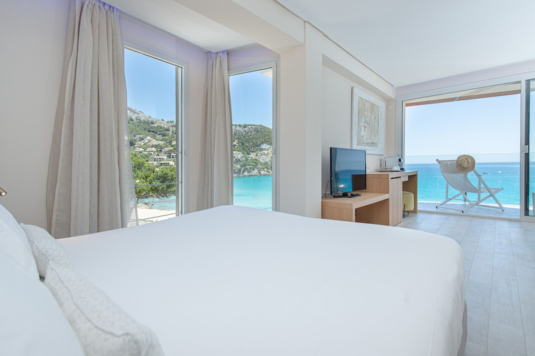 Bedroom 4, Melbeach Hotel and Spa, Baleares