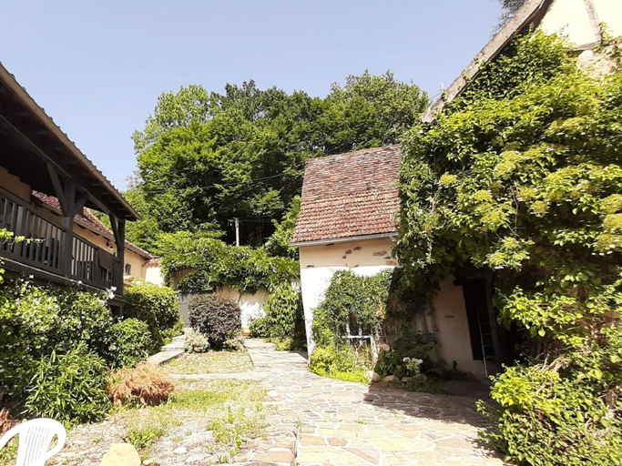Exterior & Views 2, Charming 1930s Home in Altillac, Corrèze