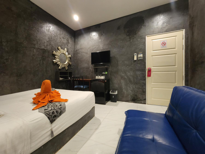 Bedroom 14
