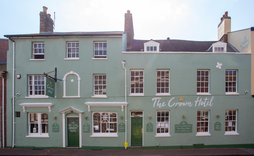 Others 2, The Crown, Poole