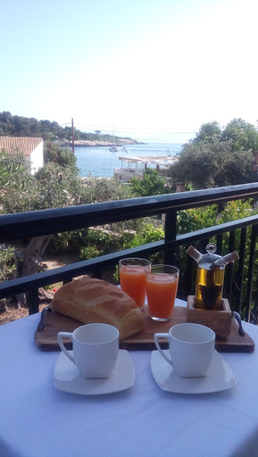 Others 2, Baronessa's Apartments, Ionian Islands