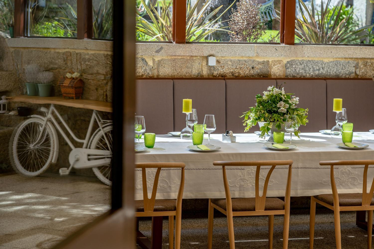 Food & Drinks 5, Luxurious House in Braga with Pool, Amares