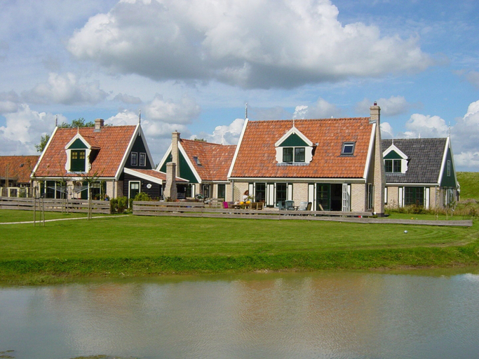 Exterior 3, Charming Chalet With Spacious Enclosed Garden, Wieringen