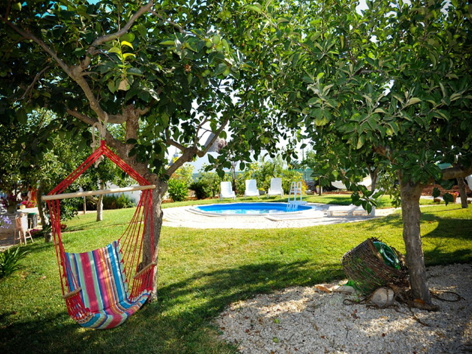 Others 3, Trulli di nonna Palma, Taranto