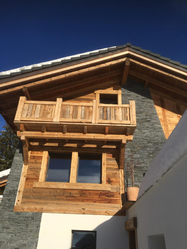 Others 5, Chalet L'Escapade, La Gruyère
