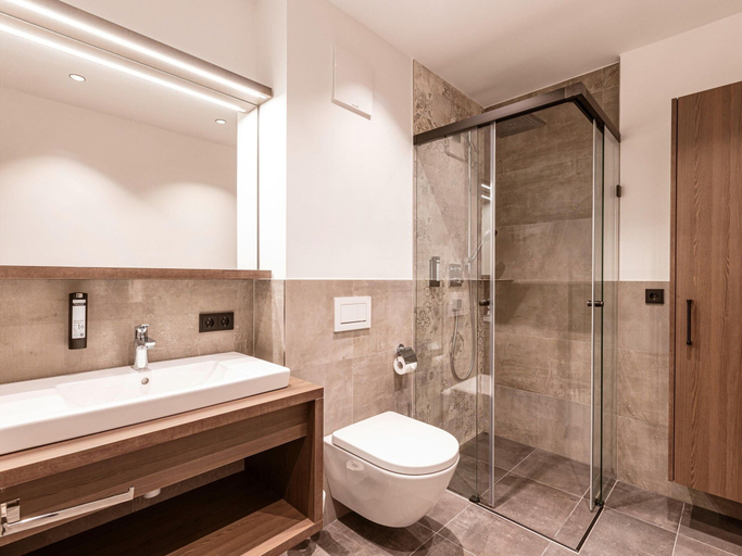 Bathroom, Studio With Balcony on the ski Slopes, Kitzbühel
