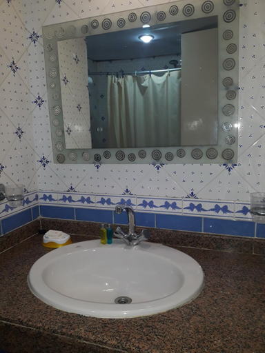 Bathroom 3, Beirut Hotel Cairo, Heliopolis