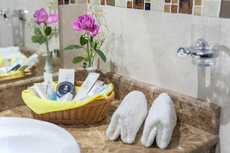 Bathroom 4, Al Joud Boutique Hotel Makkah, Makkah