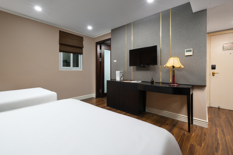Bedroom 5