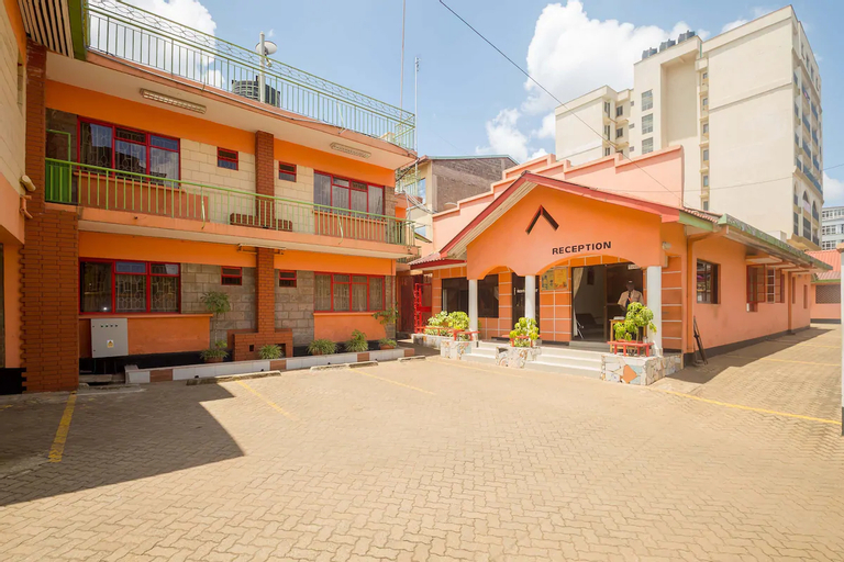 Exterior view 2, Jupiter Guest House - Parklands, Westlands