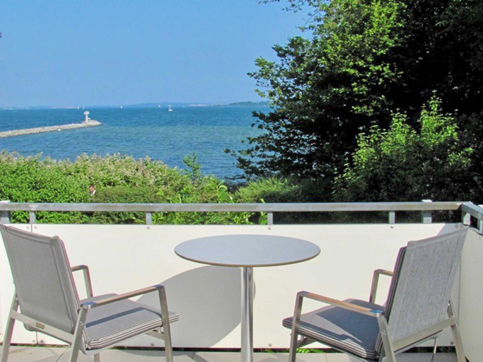 Others 4, Villa Vilmblick - Wohnung 07 mit Terrasse und Boddenblick, Vorpommern-Rügen