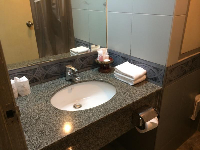 Bathroom 6