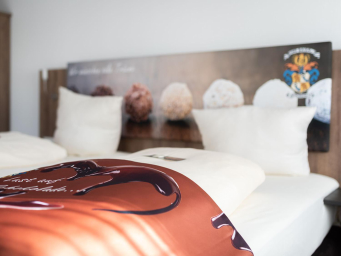 Bedroom 3, Hotel Conditorei Cafe Baier, Zollernalbkreis