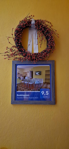Others 5, Casa soggiorno il Quetzales, Alessandria