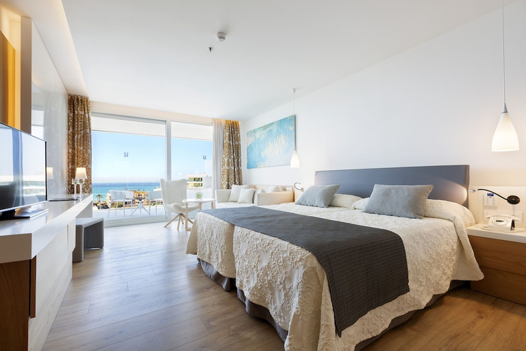 Bedroom 3, Hipotels Playa de Palma Palace, Baleares