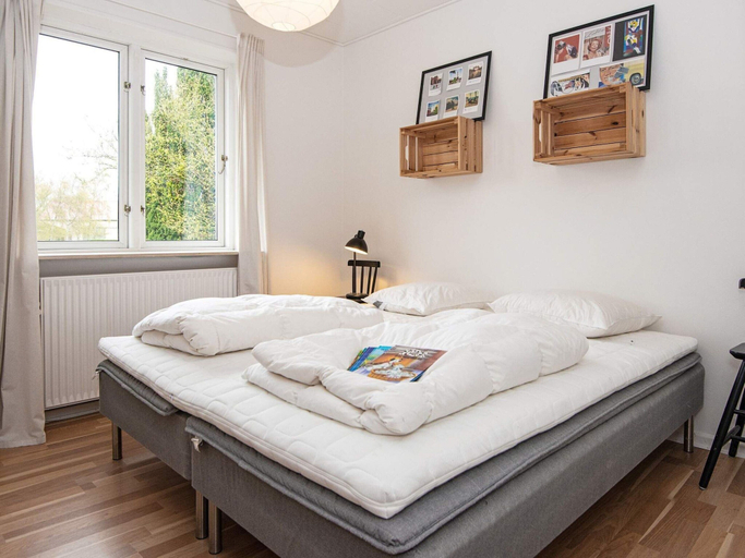 Room 4, 8 Person Holiday Home in Nordborg, Sønderborg